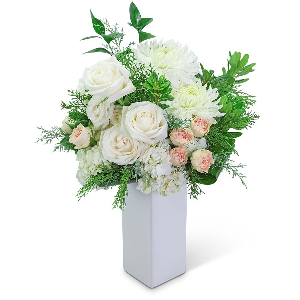 A Winter's Fairytale - Anaheim Hills Florist